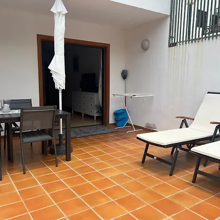 Apartamento Victoria Court Ii Con Wifi Planta Baja *